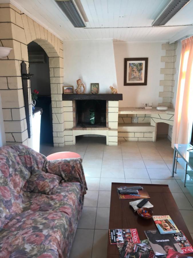 Bora Villa Béziers Eksteriør bilde