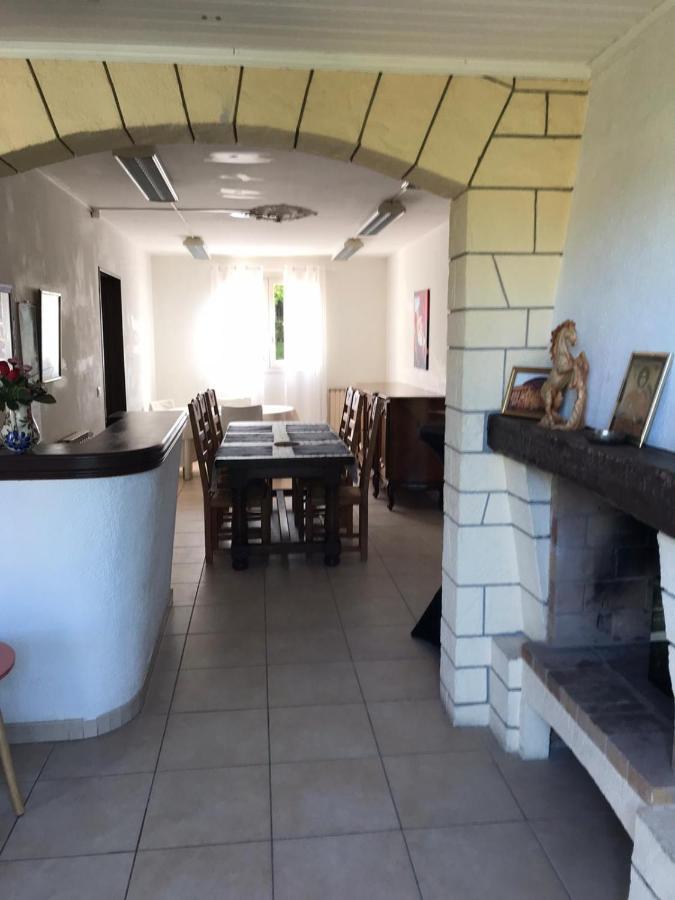 Bora Villa Béziers Eksteriør bilde