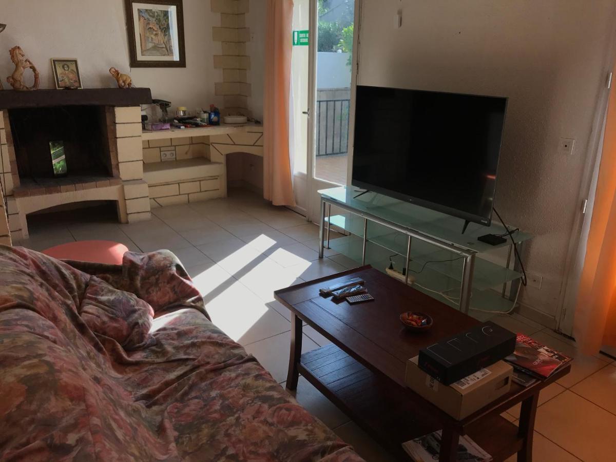 Bora Villa Béziers Eksteriør bilde